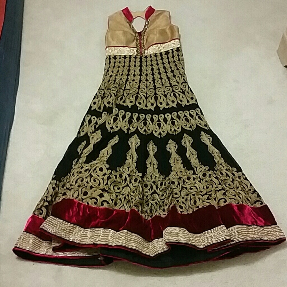 Indian wedding gown/heavy anarkali